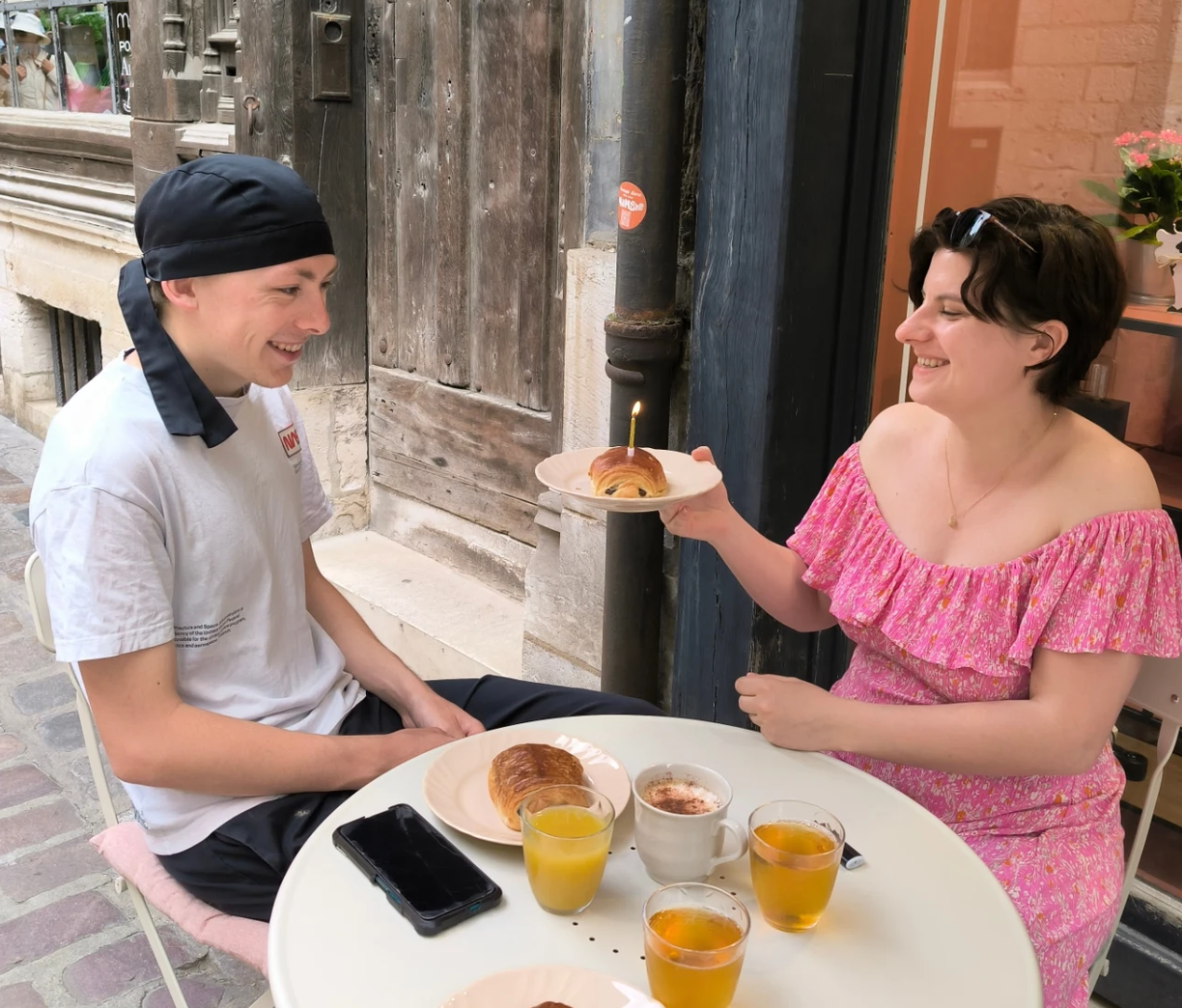 Elisa, gérante de Marie-Lyne, avec Paul, cuisinier